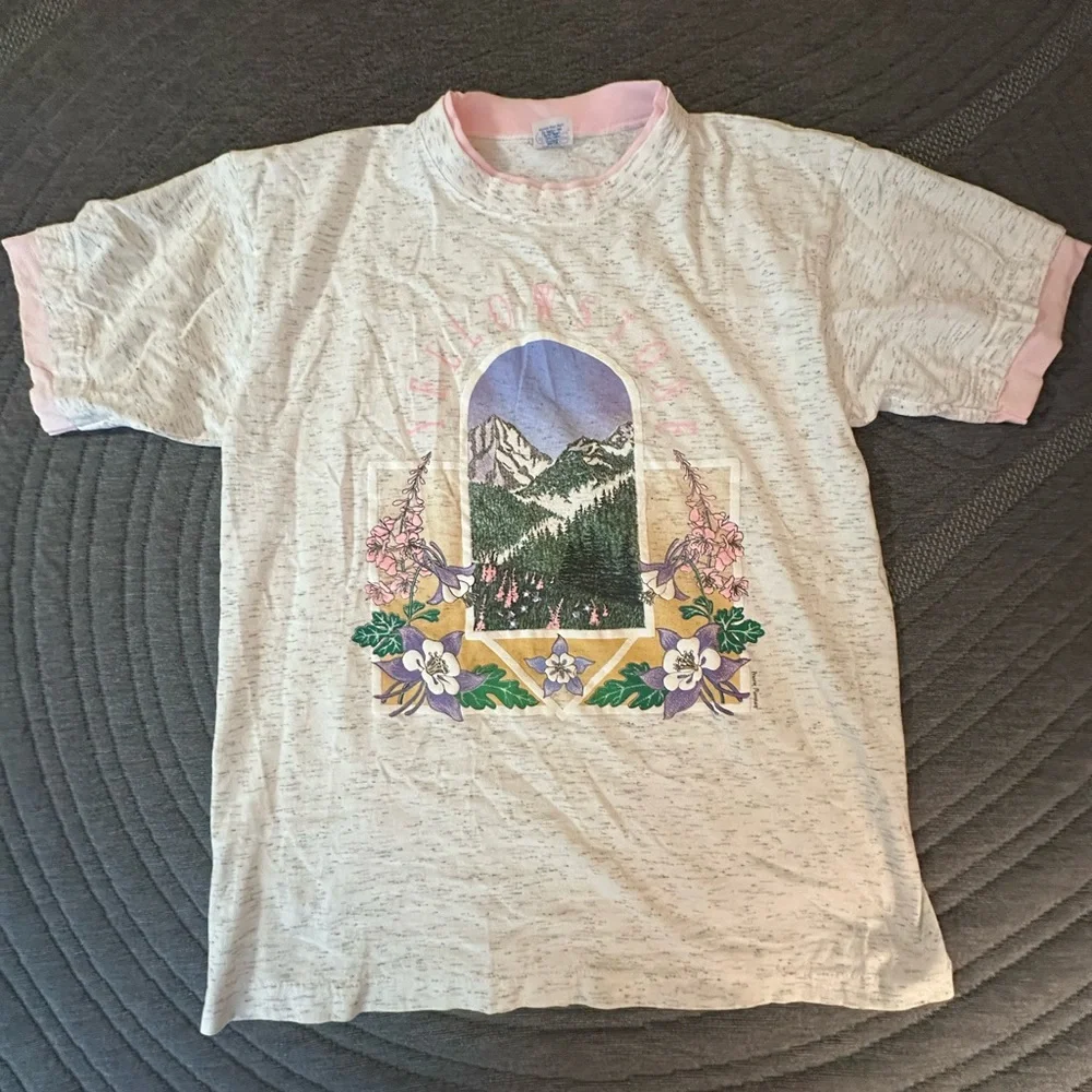 Vintage Yellowstone National Park Ringer Tee - Picture 1 of 6